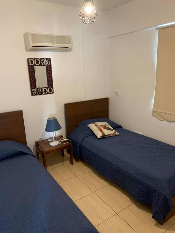 Carisa Downtown With Rooftop Pool Larnaka Exterior foto